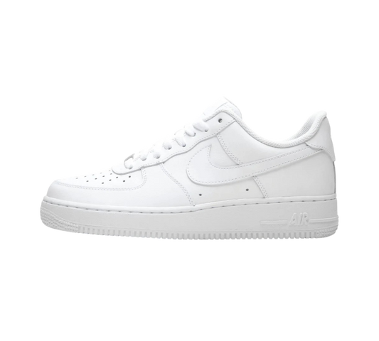 NIKE AIR FORCE 1’07 TRIPLE WHITE
